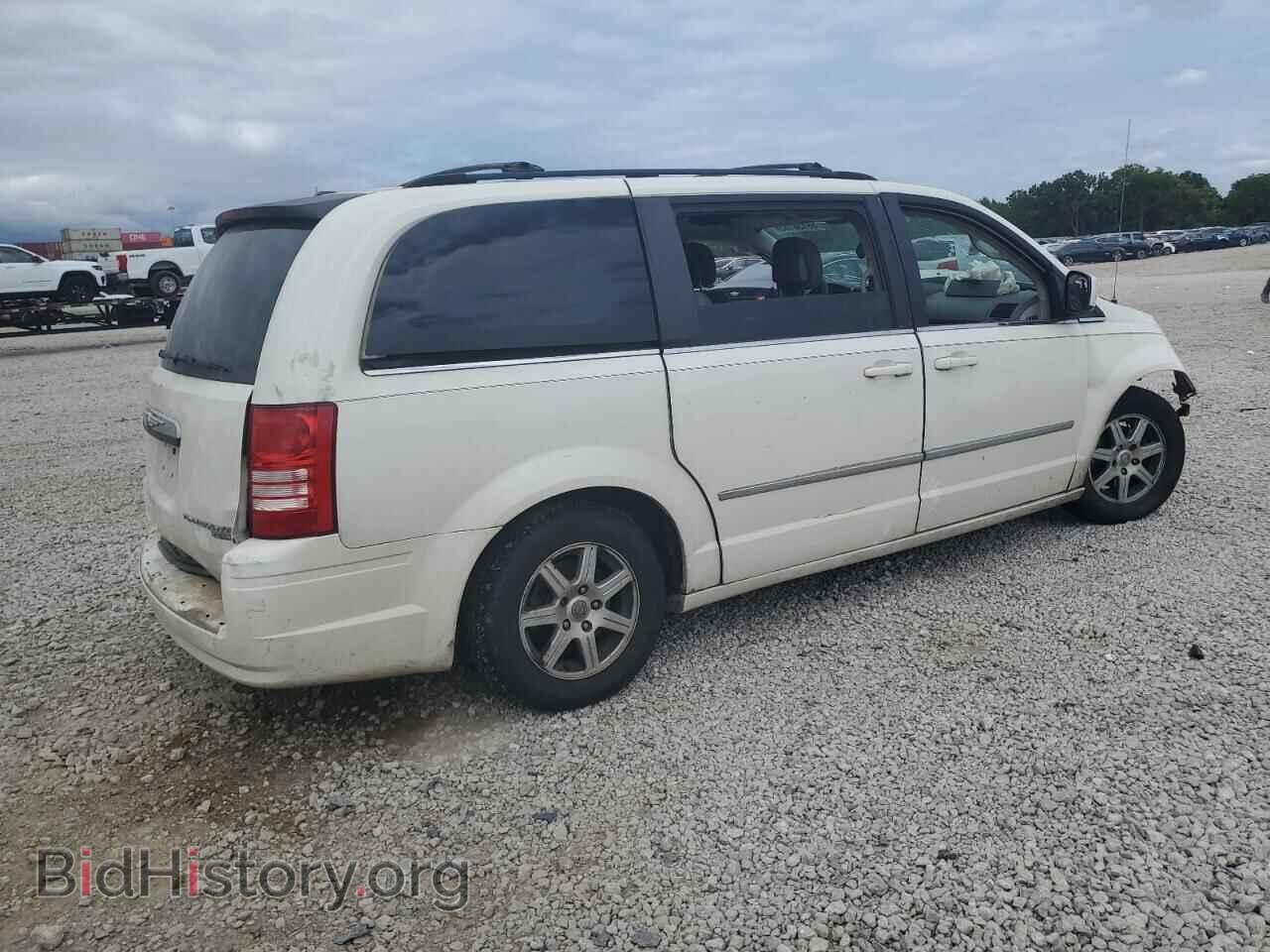 2010 CHRYSLER MINIVAN - VIN: 2A4RR5D19AR307150 - Фото 3