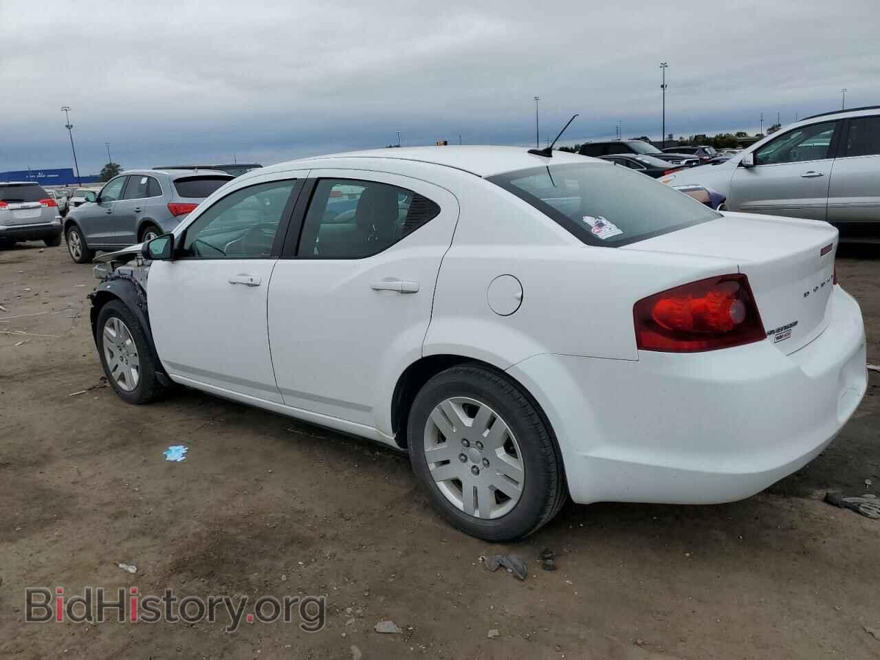 2011 DODGE AVENGER - VIN: 1B3BD4FG5BN548673 - Photo 2