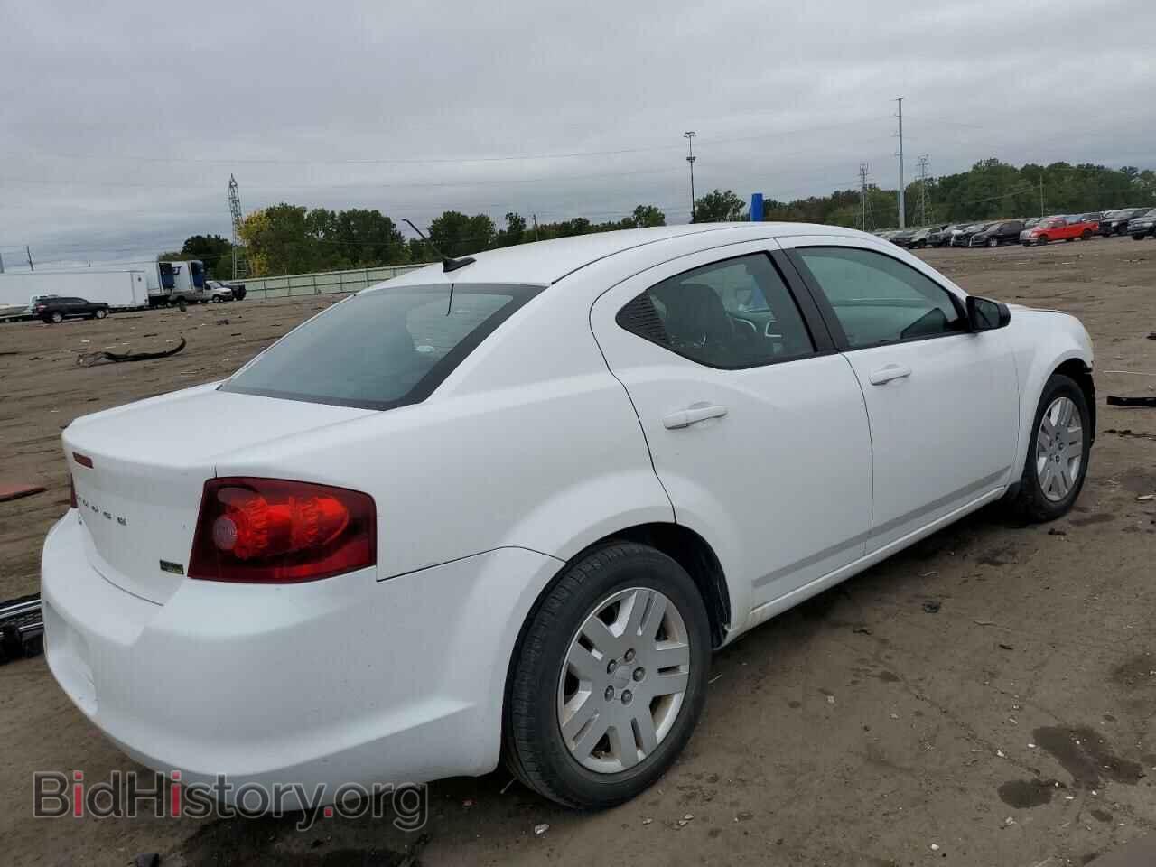 2011 DODGE AVENGER - VIN: 1B3BD4FG5BN548673 - Photo 3