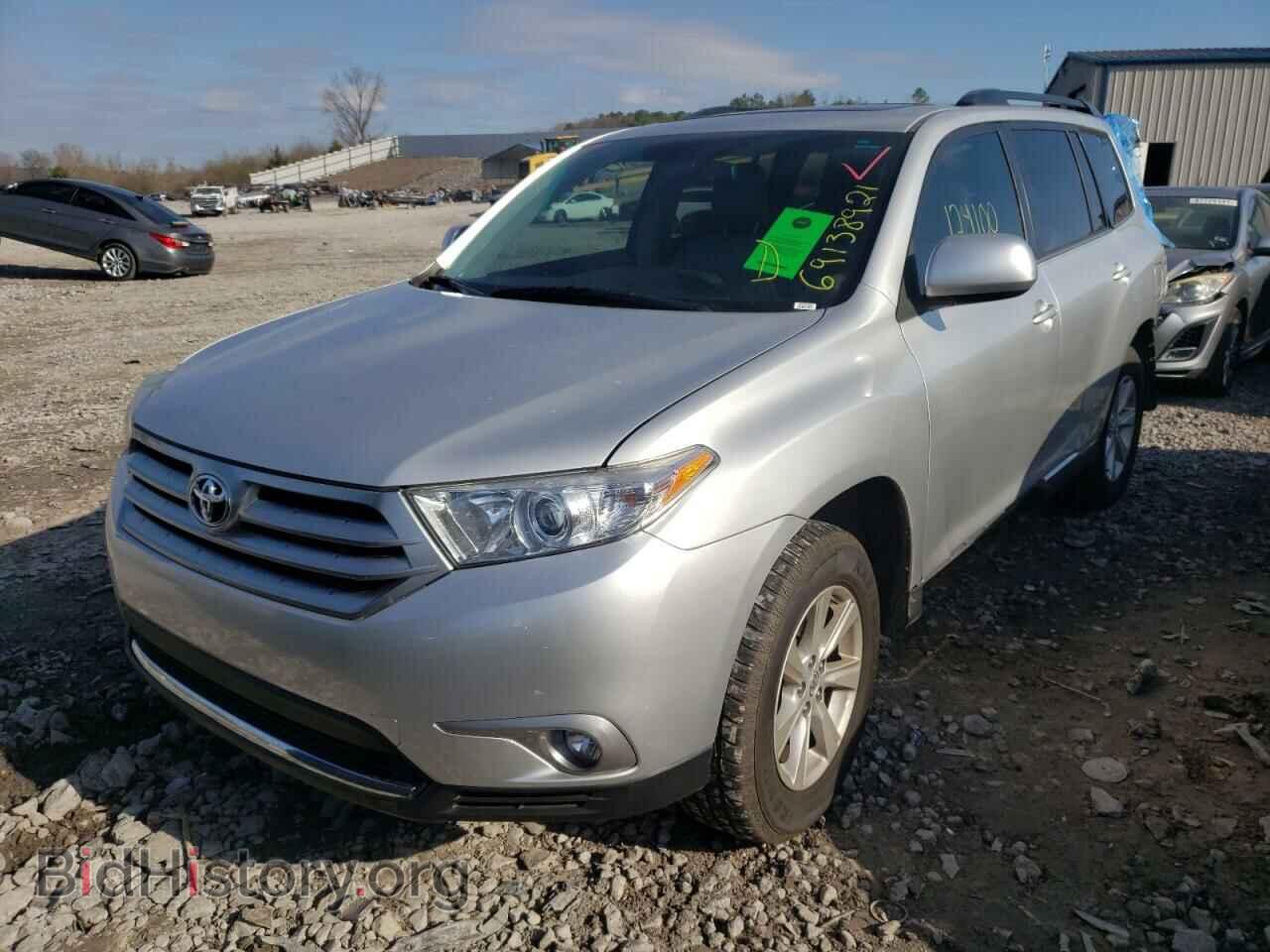 2011 TOYOTA HIGHLANDER - VIN: 5TDZK3EH7BS024538 - Фото 2