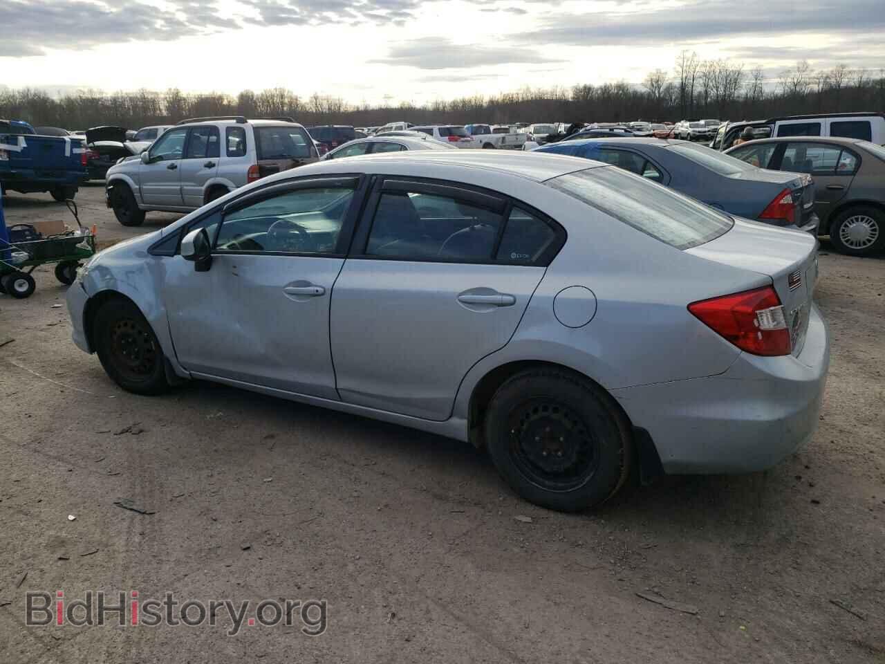 2012 HONDA CIVIC - VIN: 2HGFB2E52CH528709 - Фото 2