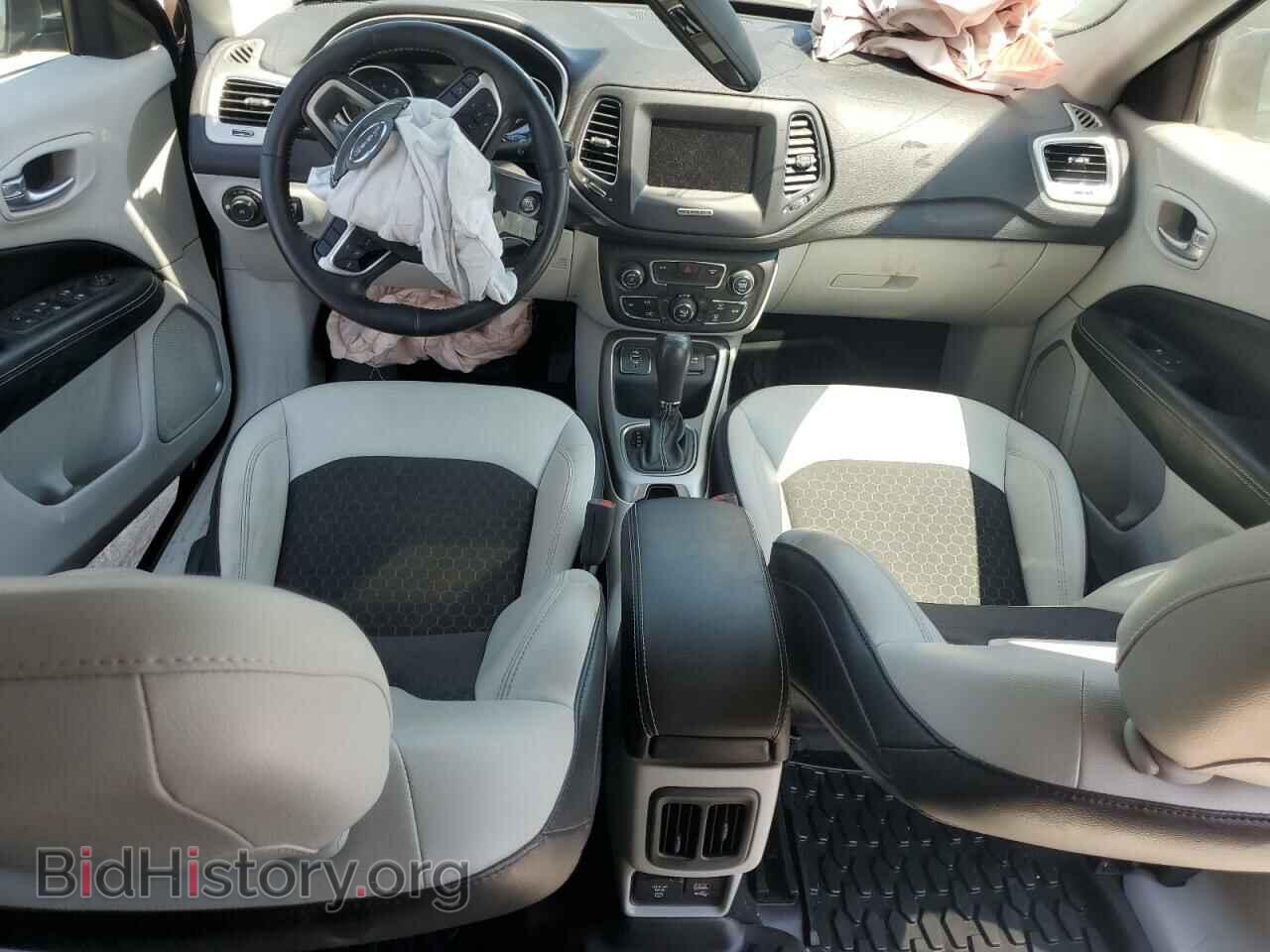 2018 JEEP COMPASS - VIN: 3C4NJCBB4JT471589 - Фото 8