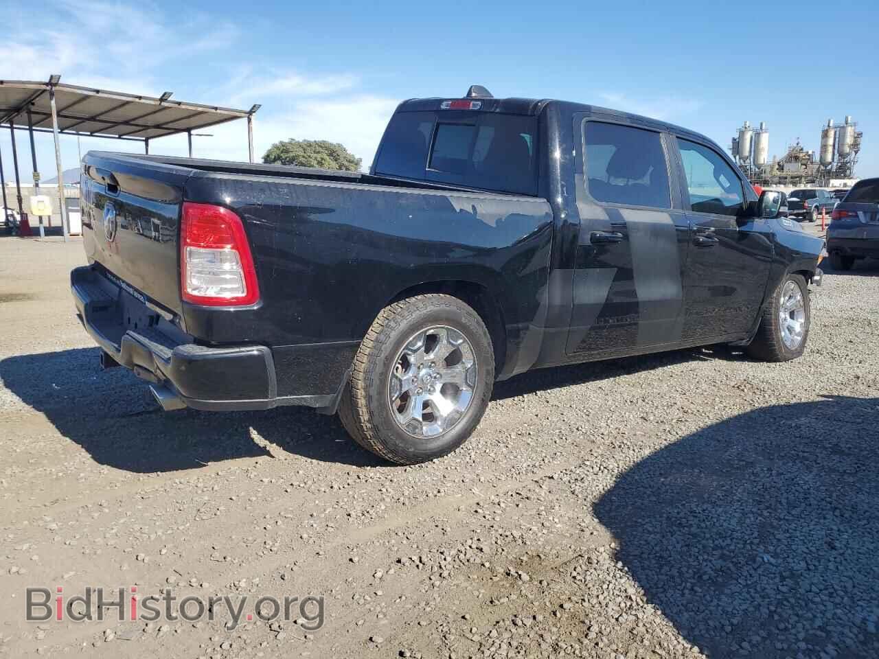 2020 RAM 1500 - VIN: 1C6SRFFT3LN395406 - Фото 3