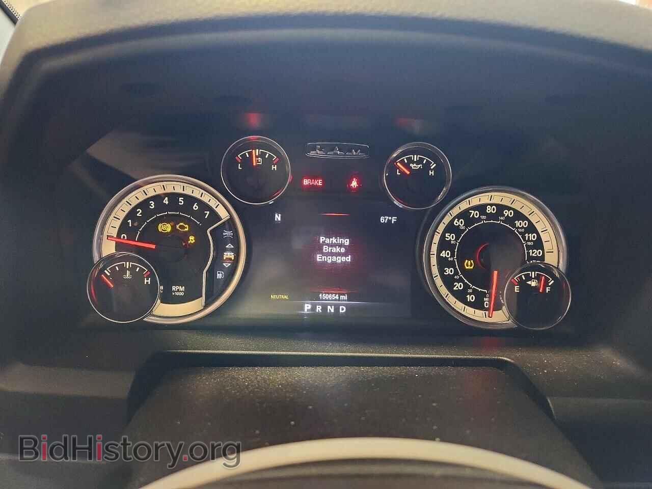 2015 RAM 1500 - VIN: 3C6RR7LT0FG640989 - Photo 9