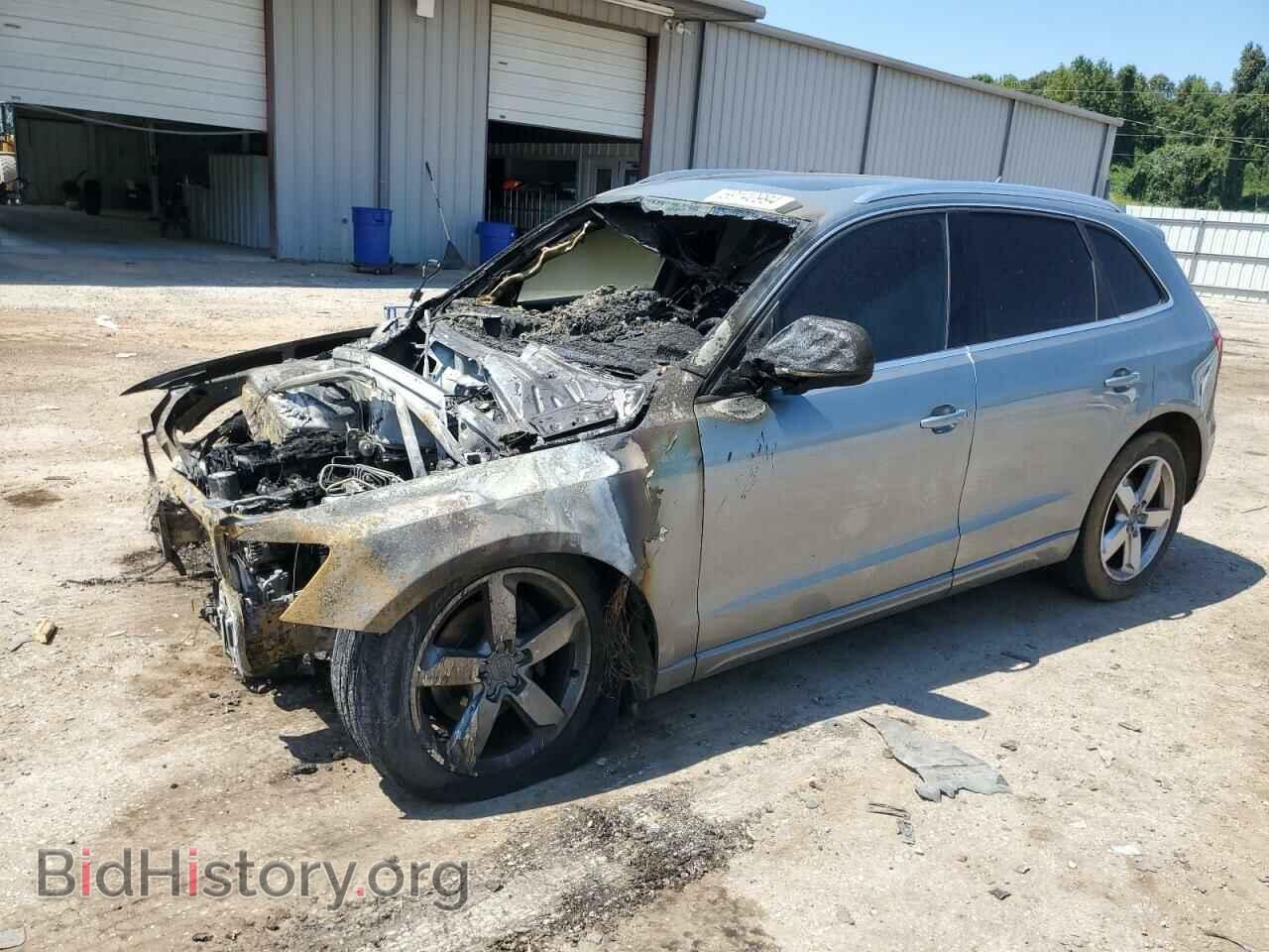 Фотография WA1LFAFP5BA113620 - AUDI Q5 2011