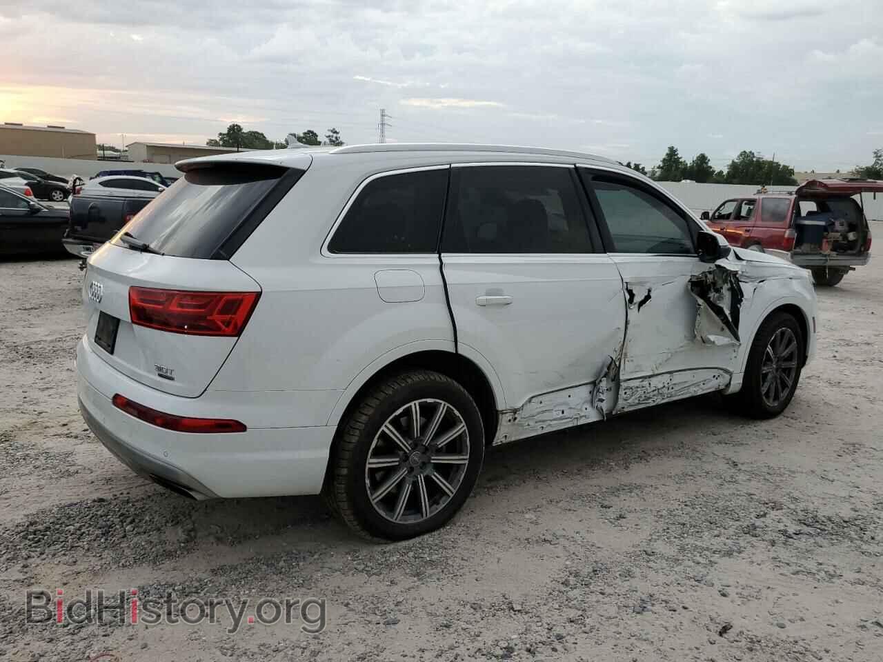 2018 AUDI Q7 - VIN: WA1LAAF7XJD033273 - Фото 3