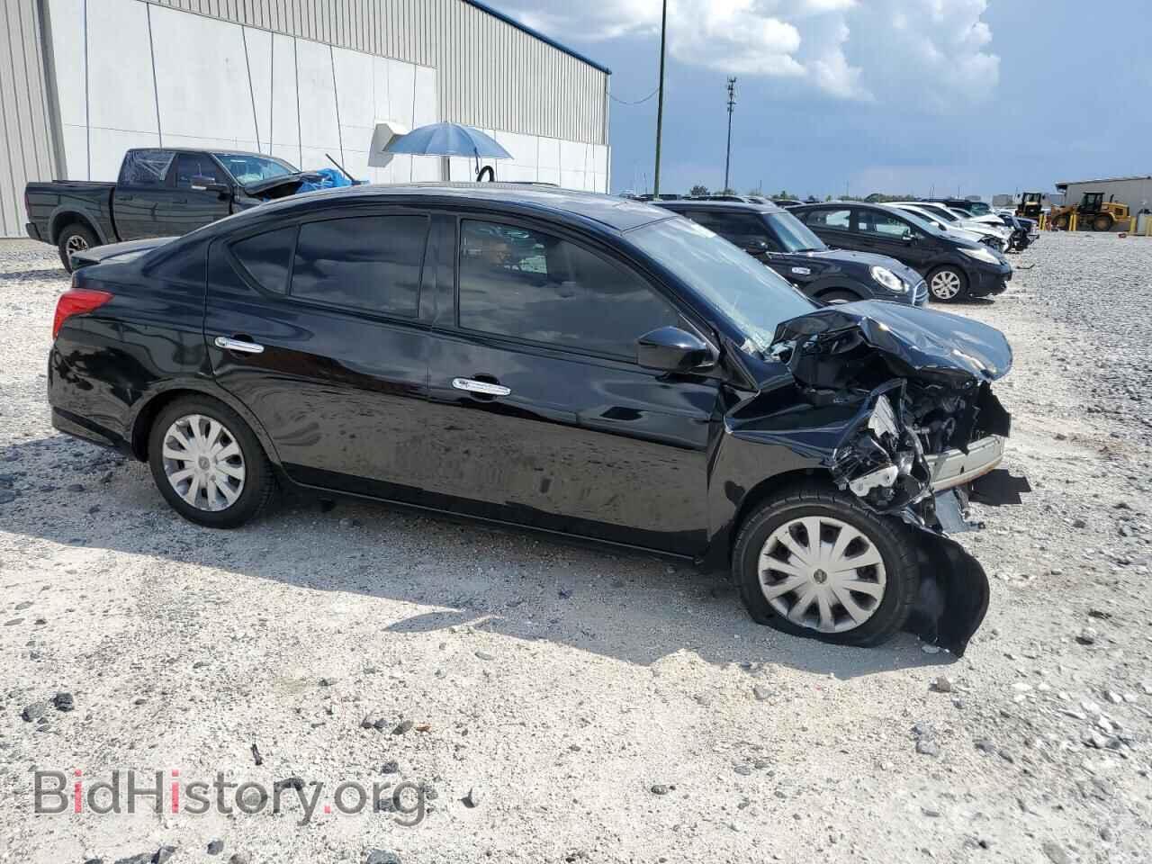 2017 NISSAN VERSA - VIN: 3N1CN7AP1HL826411 - Фото 4