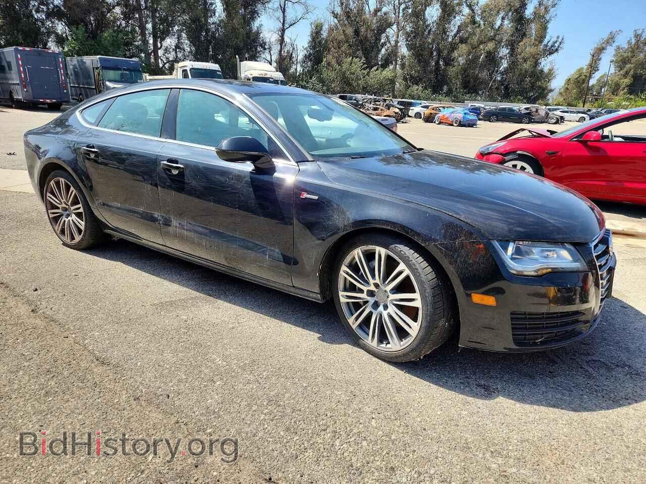 2013 AUDI A7 - VIN: WAUYGAFC2DN127537 - Фото 4