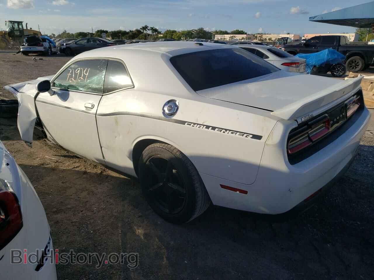 2018 DODGE CHALLENGER - VIN: 2C3CDZAG1JH152968 - Photo 2
