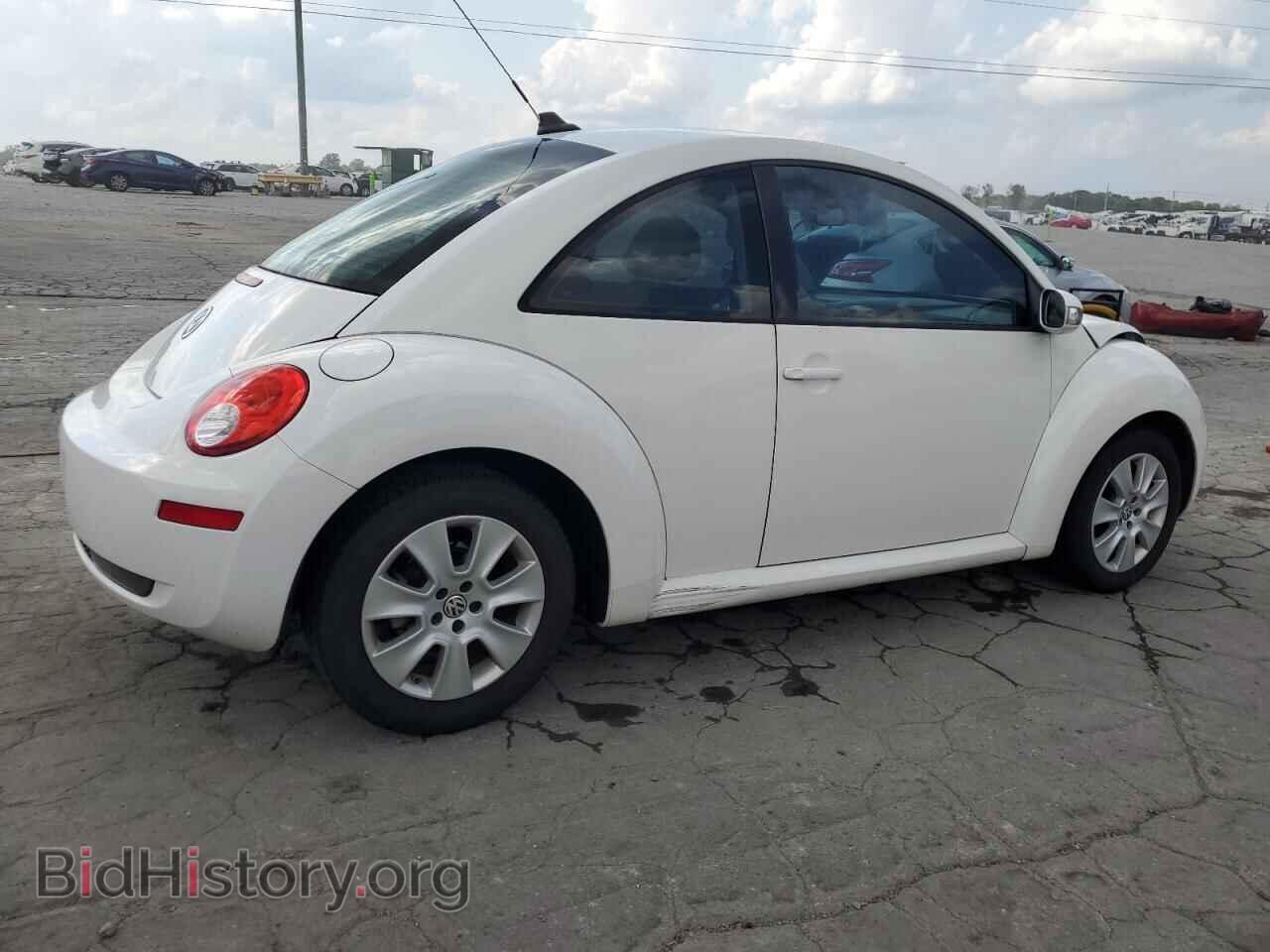 2009 VOLKSWAGEN BEETLE - VIN: 3VWPW31C89M509607 - Photo 3