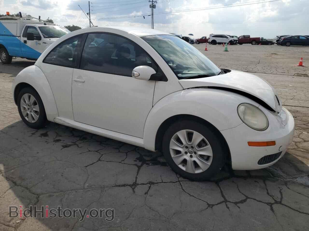 2009 VOLKSWAGEN BEETLE - VIN: 3VWPW31C89M509607 - Photo 4