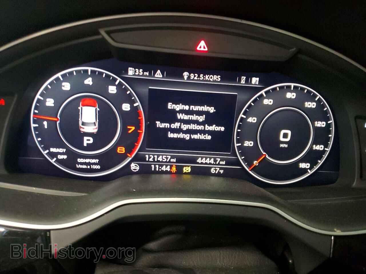 2017 AUDI Q7 - VIN: WA1VAAF77HD020757 - Фото 9