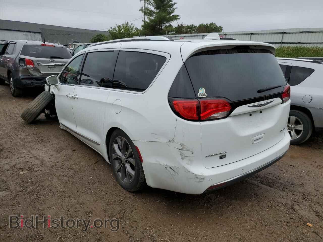 2020 CHRYSLER PACIFICA - VIN: 2C4RC1GG4LR146371 - Photo 2