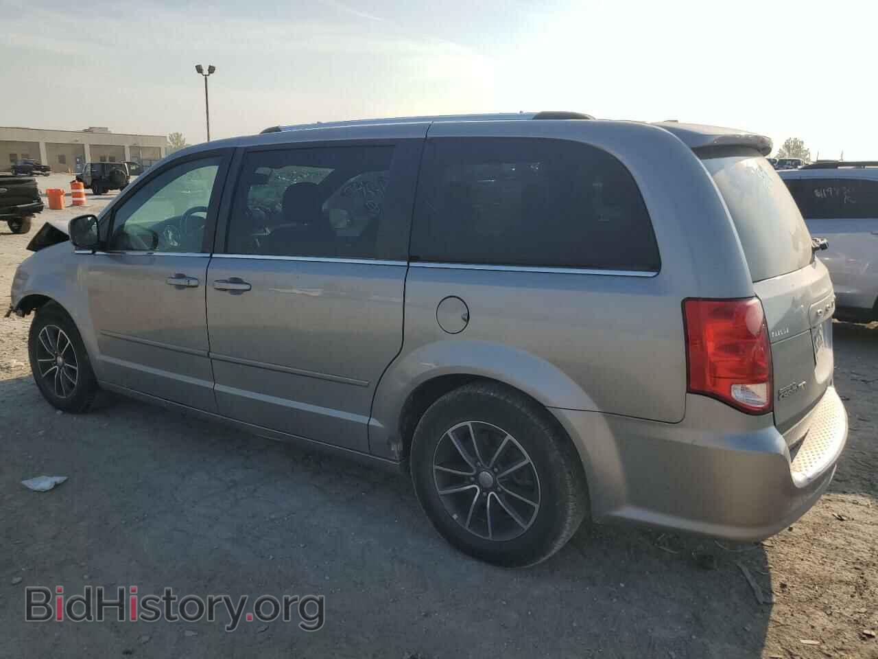 2017 DODGE CARAVAN - VIN: 2C4RDGCGXHR562180 - Фото 2