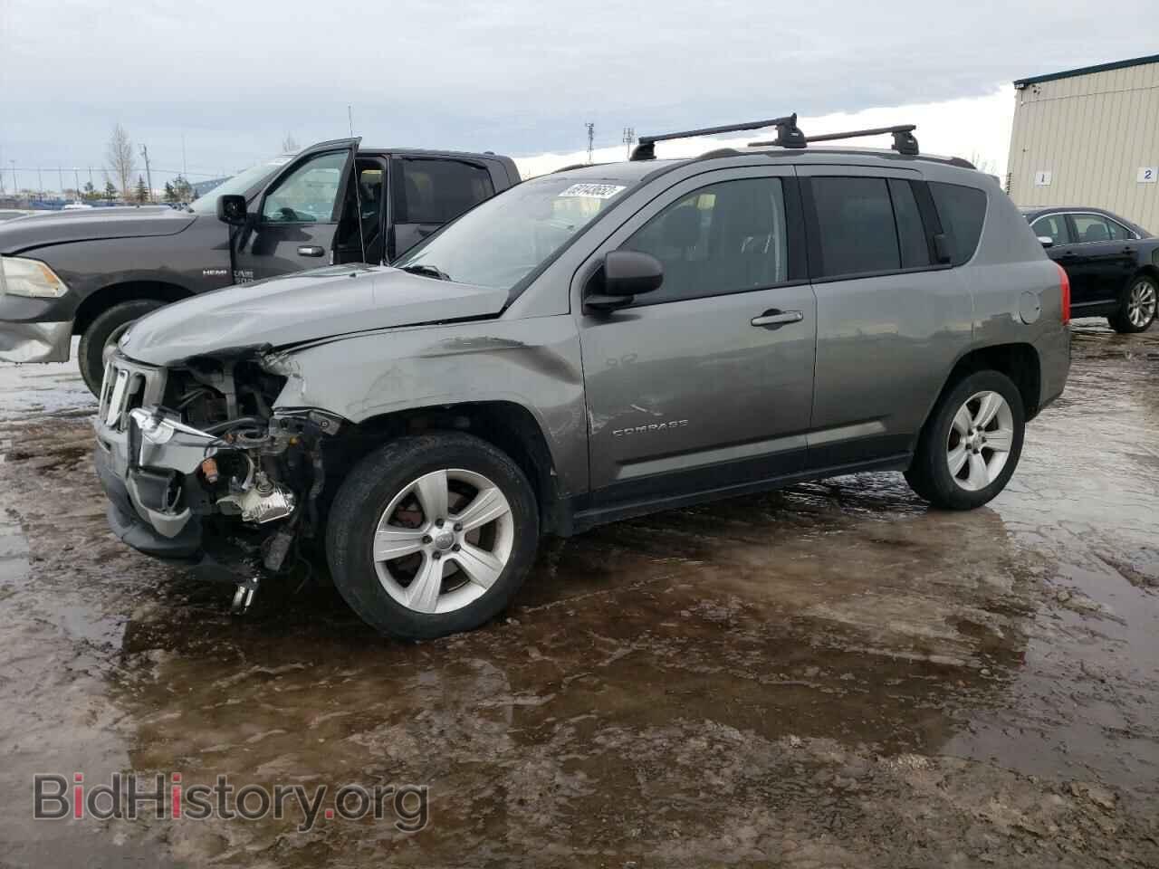 Photo 1C4NJDAB6DD240744 - JEEP COMPASS 2013