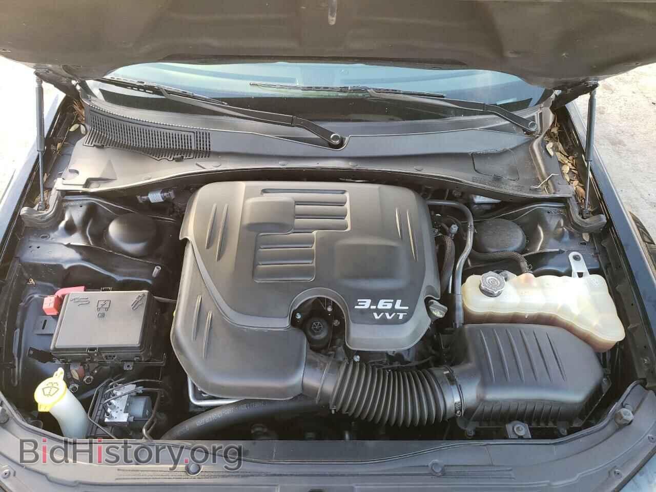 2019 CHRYSLER 300 - VIN: 2C3CCAKG5KH649185 - Фото 11