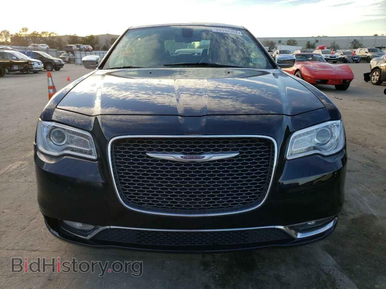 2019 CHRYSLER 300 - VIN: 2C3CCAKG5KH649185 - Фото 5