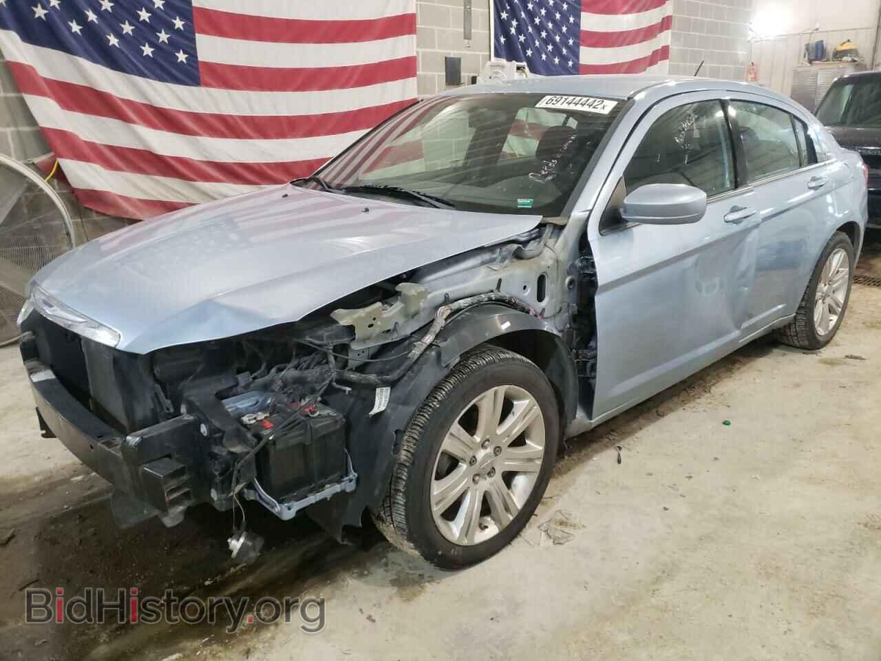 Фотография 1C3CCBBB8DN595899 - CHRYSLER 200 2013