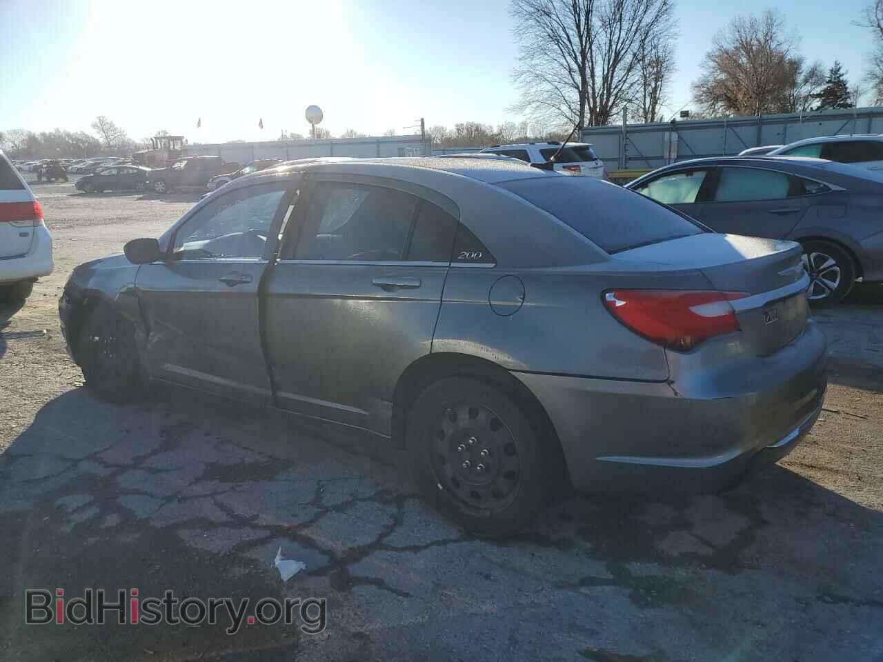 2012 CHRYSLER 200 - VIN: 1C3CCBAB4CN167330 - Фото 2