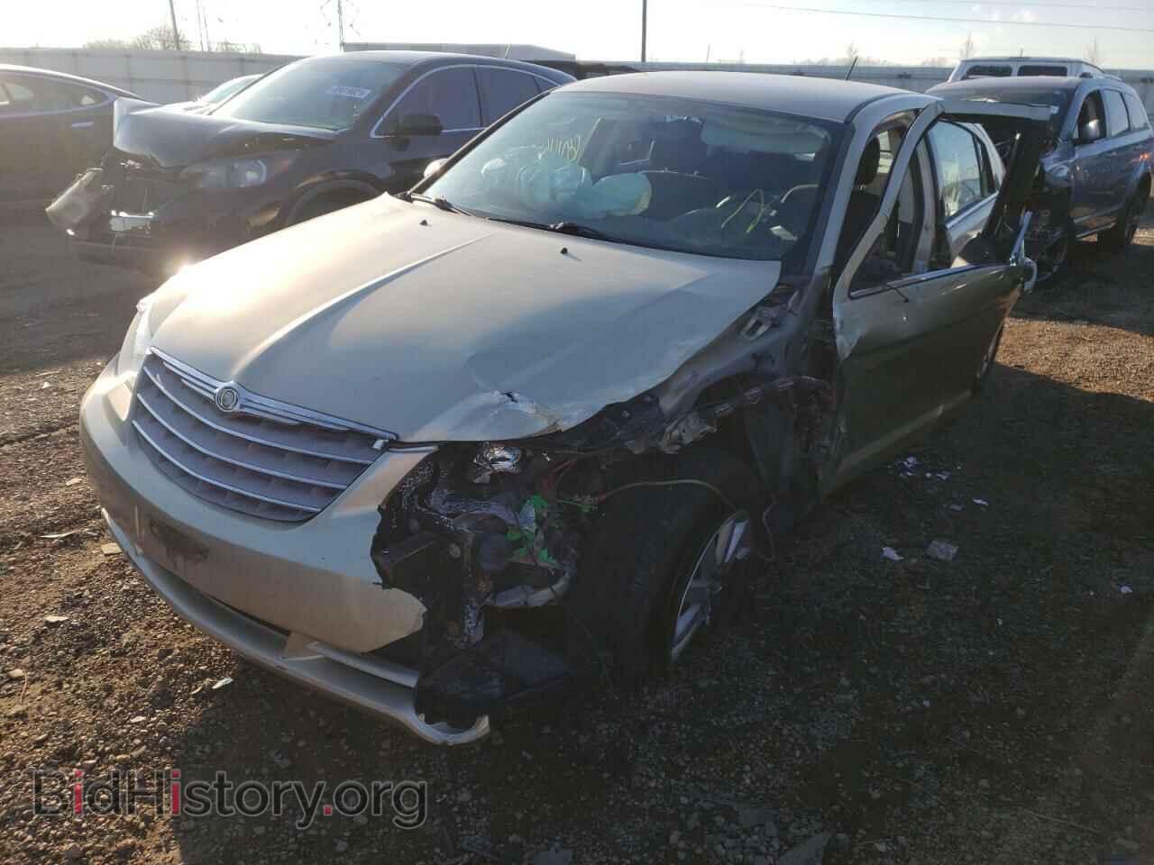 2010 CHRYSLER SEBRING - VIN: 1C3CC4FB5AN211370 - Фото 2