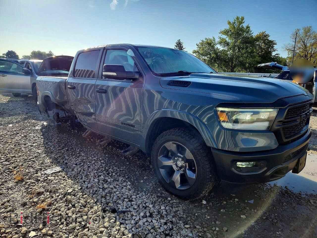 2021 RAM 1500 - VIN: 1C6SRFFT9MN545360 - Фото 4