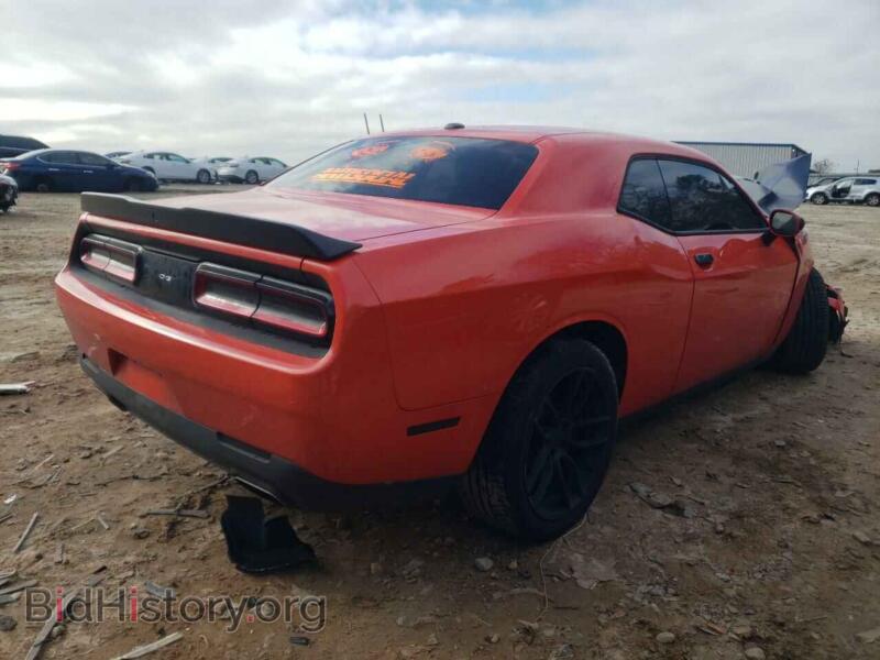 2019 Dodge CHALLENGER (VIN 2C3CDZAG9KH727674) — photo 4 of 10