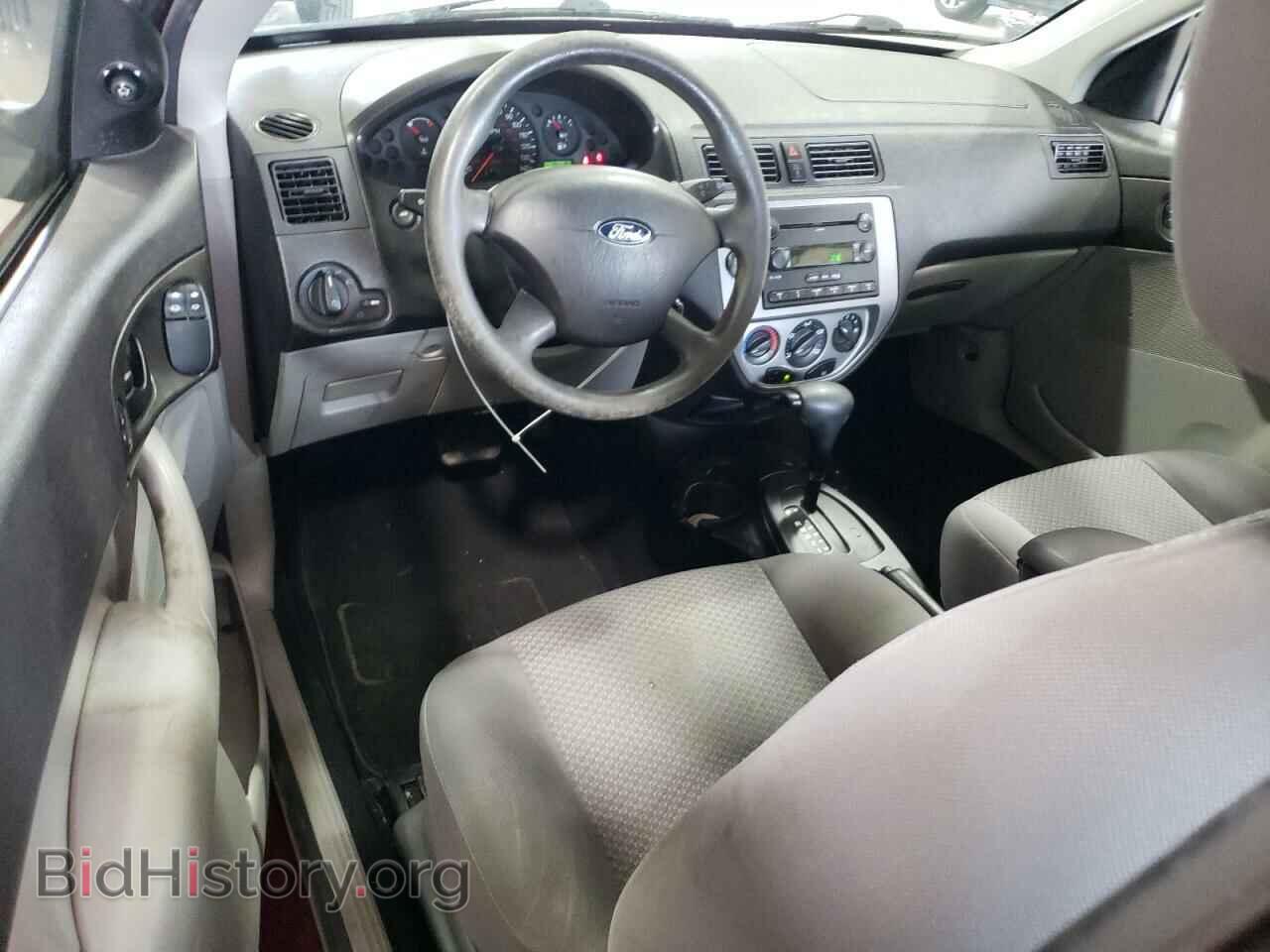 2006 FORD FOCUS - VIN: 1FAFP31N96W151965 - Фото 8