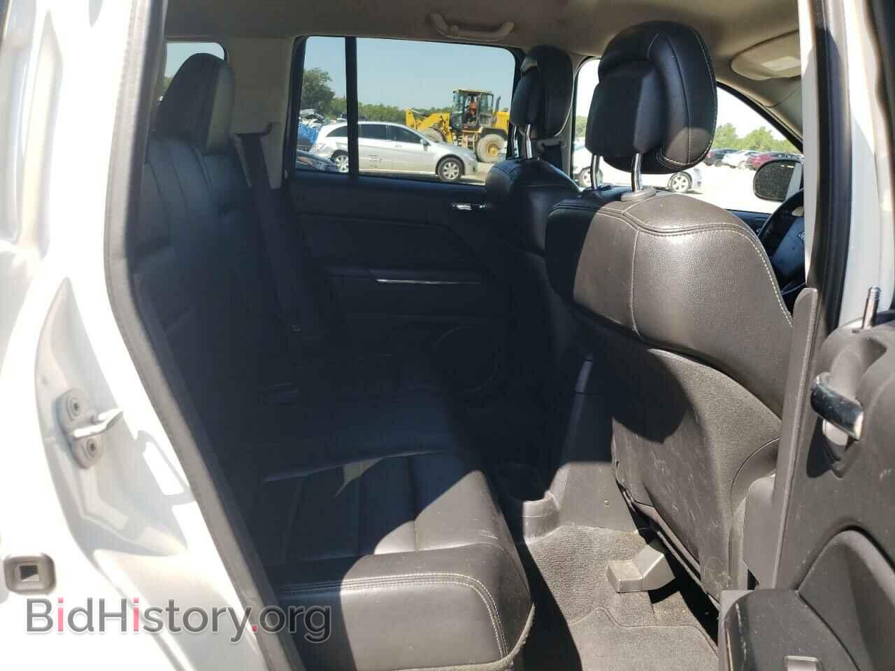 2010 JEEP COMPASS - VIN: 1J4NT5FB0AD537989 - Photo 10