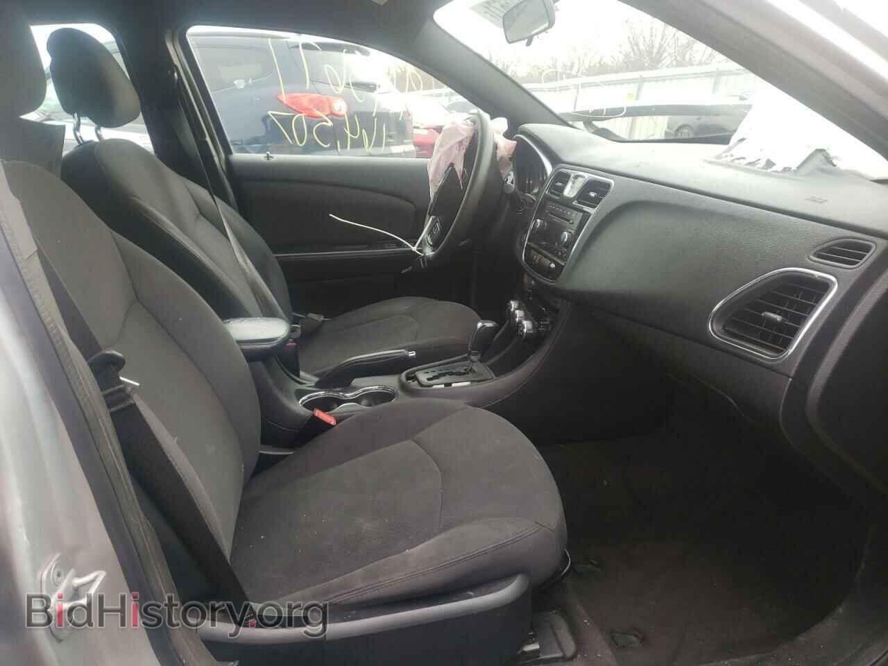 2012 CHRYSLER 200 - VIN: 1C3CCBAB5CN319891 - Фото 5
