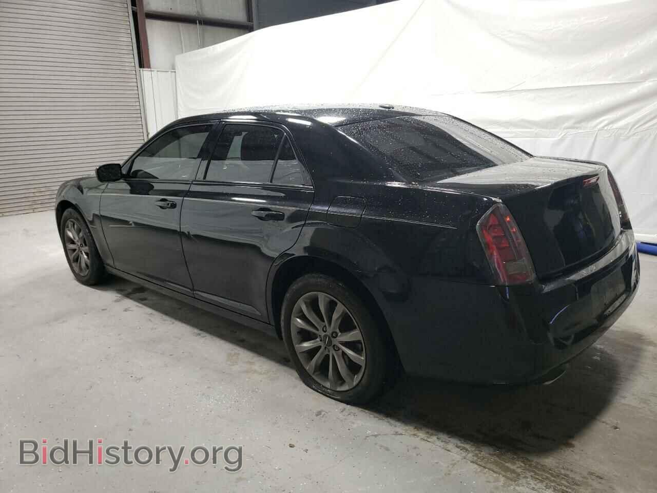 2014 CHRYSLER 300 - VIN: 2C3CCAGG3EH273647 - Фото 2