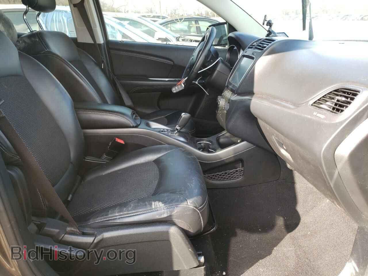 2016 DODGE JOURNEY - VIN: 3C4PDCGB2GT202945 - Фото 5