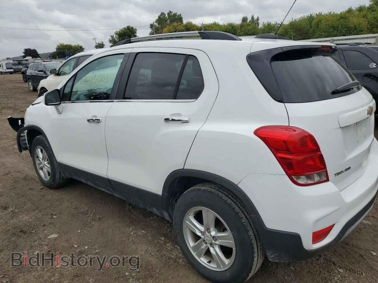 2019 CHEVROLET TRAX - VIN: 3GNCJPSB2KL148441 - Фото 2