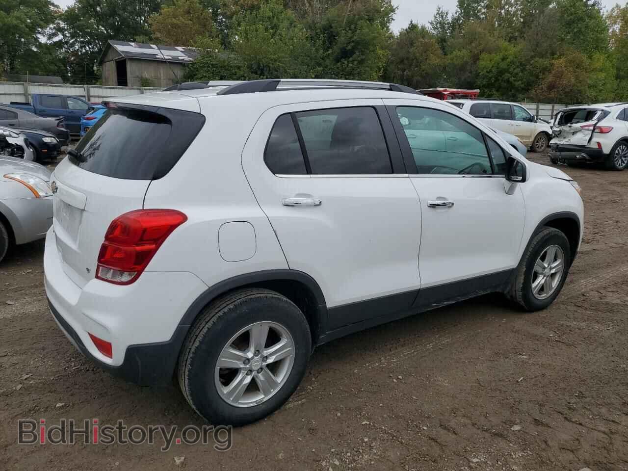 2019 CHEVROLET TRAX - VIN: 3GNCJPSB2KL148441 - Фото 3