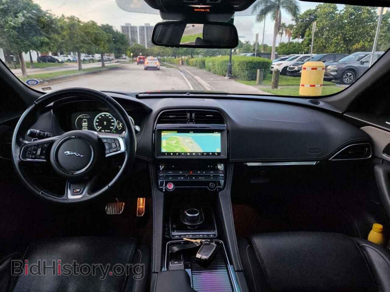 2018 JAGUAR F-PACE - VIN: SADCM2FV0JA285654 - Фото 9
