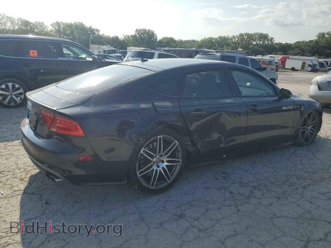 2014 AUDI S7/RS7 - VIN: WAUW2AFC2EN028983 - Фото 3