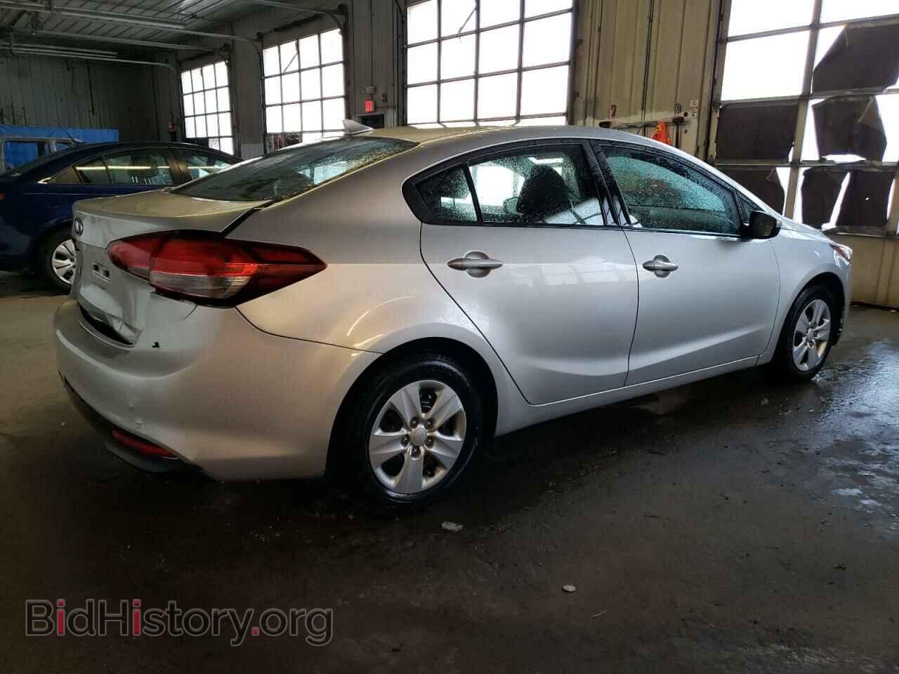 2017 KIA FORTE - VIN: 3KPFK4A78HE018773 - Фото 3