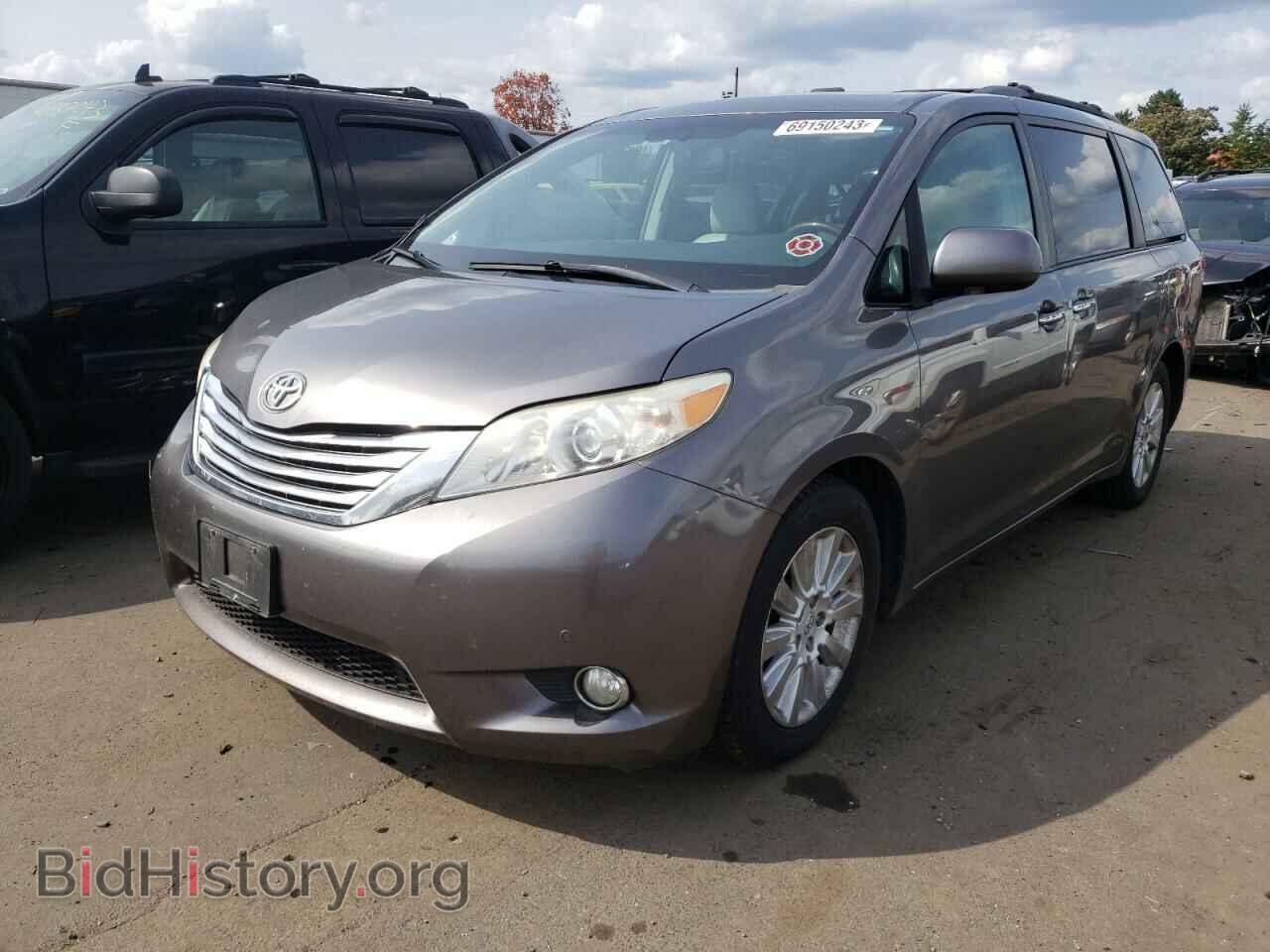 Фотография 5TDDK3DC2BS019196 - TOYOTA All Models 2011