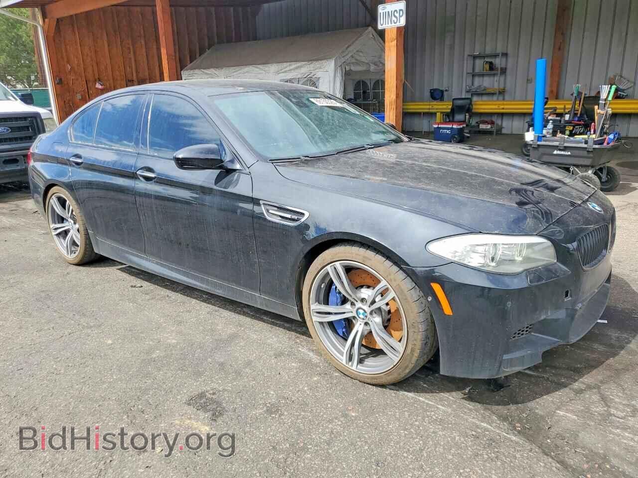 2013 BMW M5 - VIN: WBSFV9C54DD096973 - Photo 4