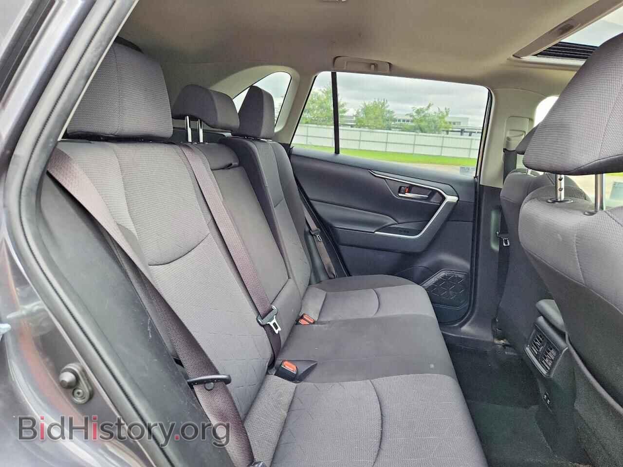 2019 TOYOTA RAV4 - VIN: JTMP1RFV7KD042289 - Photo 11