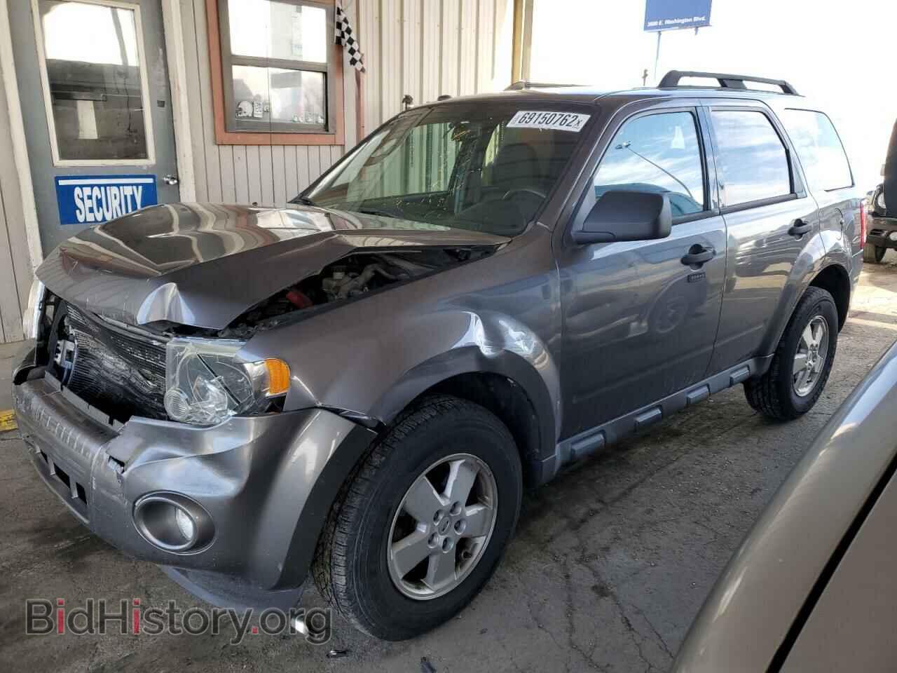 Фотография 1FMCU0DG3AKD11786 - FORD ESCAPE 2010