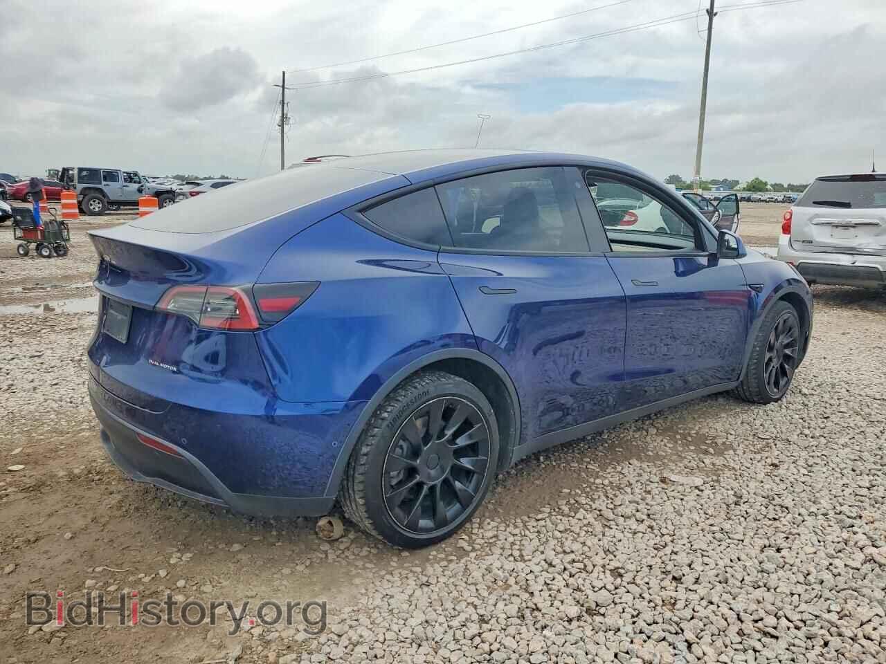 2022 TESLA MODEL Y - VIN: 7SAYGDEE2NF480824 - Photo 3