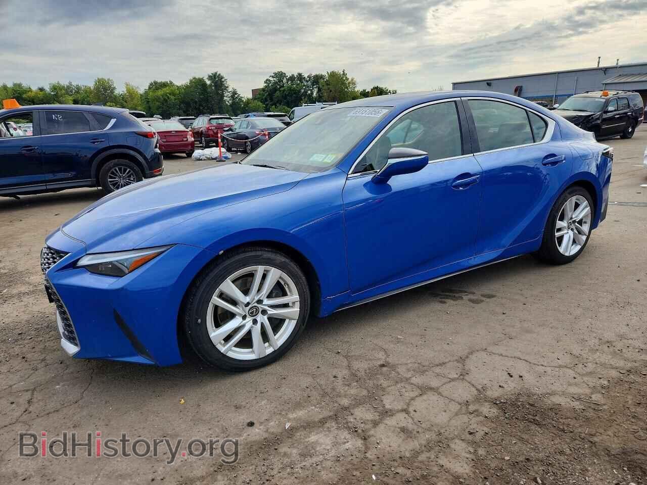 Фотография JTHA81F24M5045364 - LEXUS IS 2021