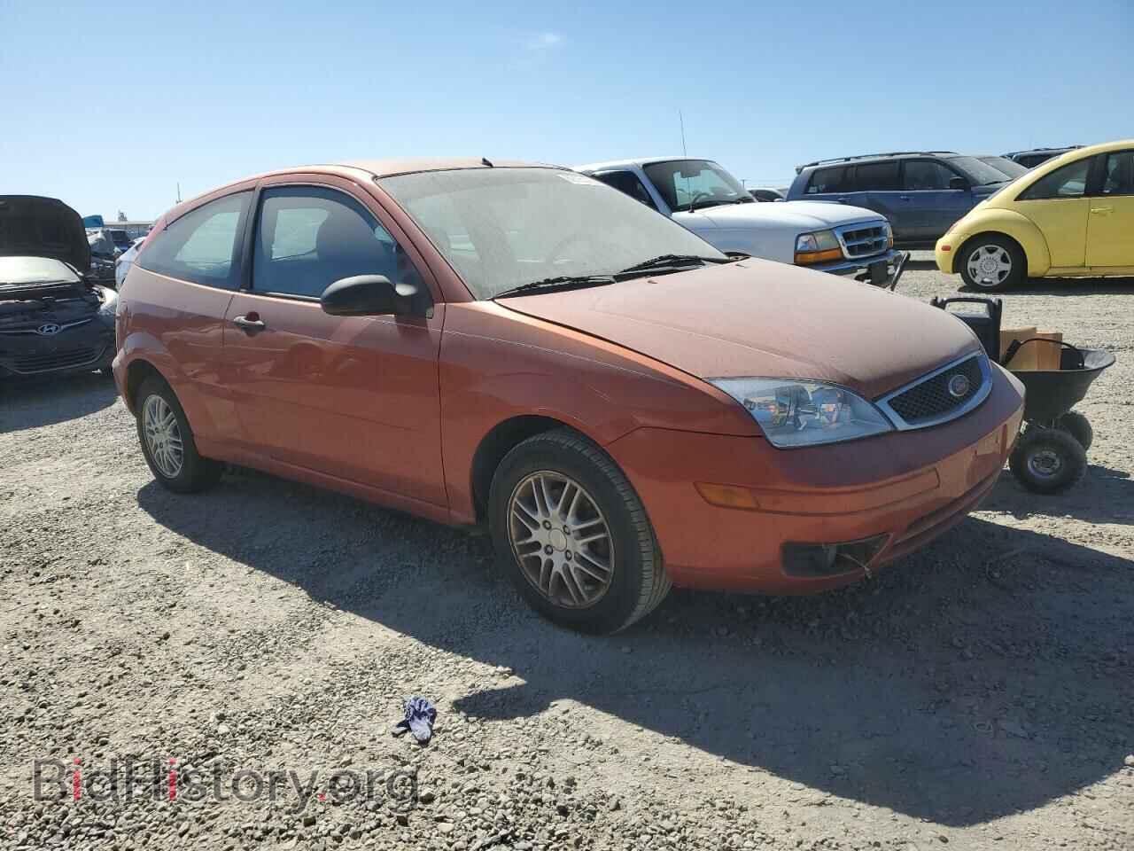 2005 FORD FOCUS - VIN: 3FAFP31N95R106686 - Фото 4