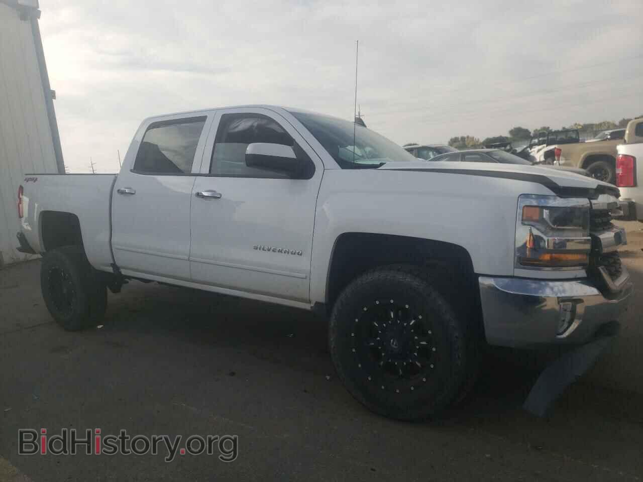 2017 CHEVROLET ALL Models - VIN: 3GCUKREC5HG229381 - Фото 4