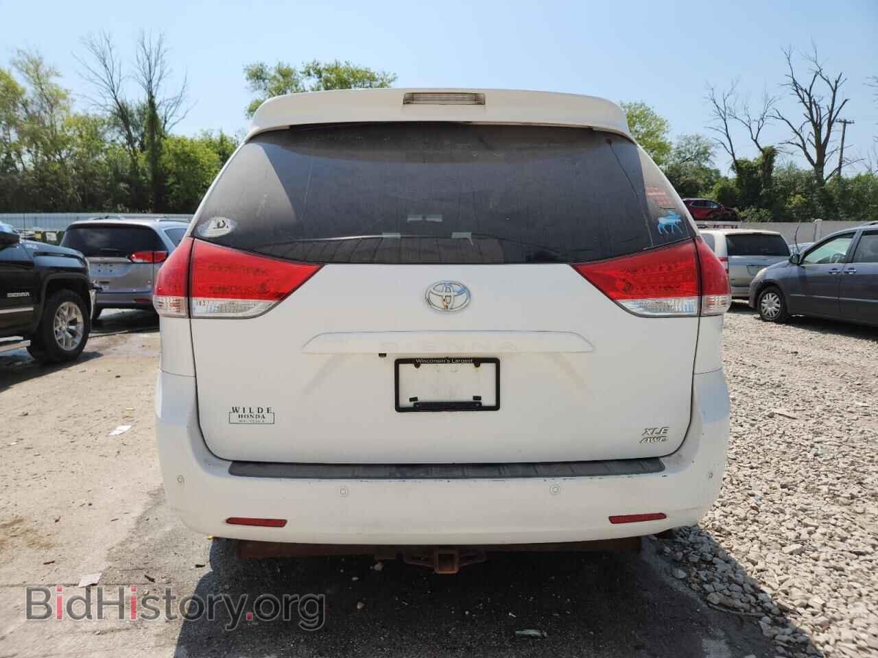2011 TOYOTA All Models - VIN: 5TDDK3DC2BS020414 - Photo 6