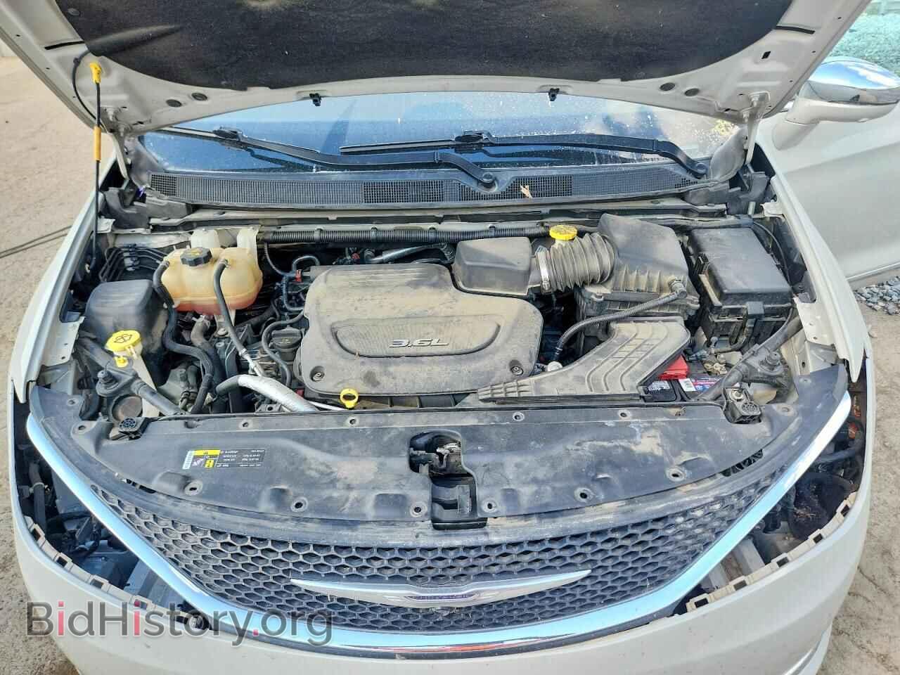 2017 CHRYSLER PACIFICA - VIN: 2C4RC1GG2HR705634 - Photo 12