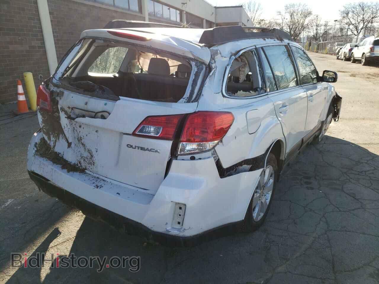 2012 SUBARU OUTBACK - VIN: 4S4BRCAC7C3279406 - Photo 4