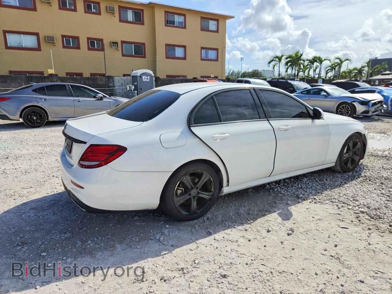 2017 MERCEDES-BENZ E-CLASS - VIN: WDDZF4JB5HA161646 - Фото 3