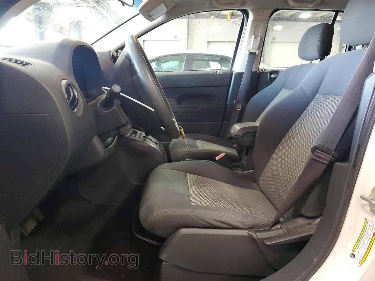 2010 JEEP COMPASS - VIN: 1J4NF4FB4AD506021 - Фото 7