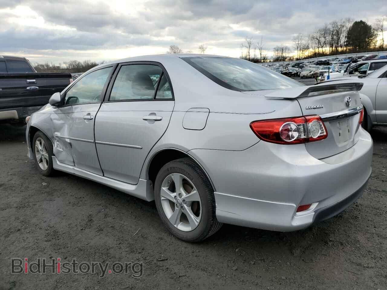 2011 TOYOTA COROLLA - VIN: 2T1BU4EE3BC619435 - Фото 2